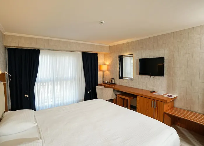 Hotel Nk 4*
