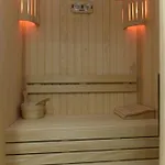 Otel Nk 4*