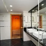 Hotel Nk 4*