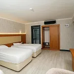 Nk 4*