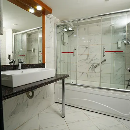 Hotel Nk 4*