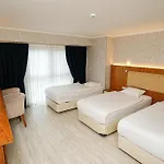 Nk 4*