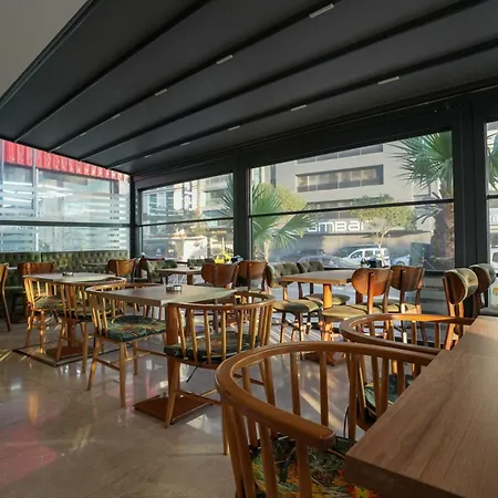 Nk 酒店 伊兹密尔