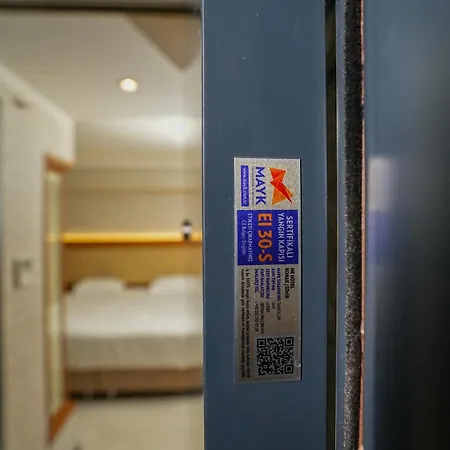 Nk 酒店 伊兹密尔